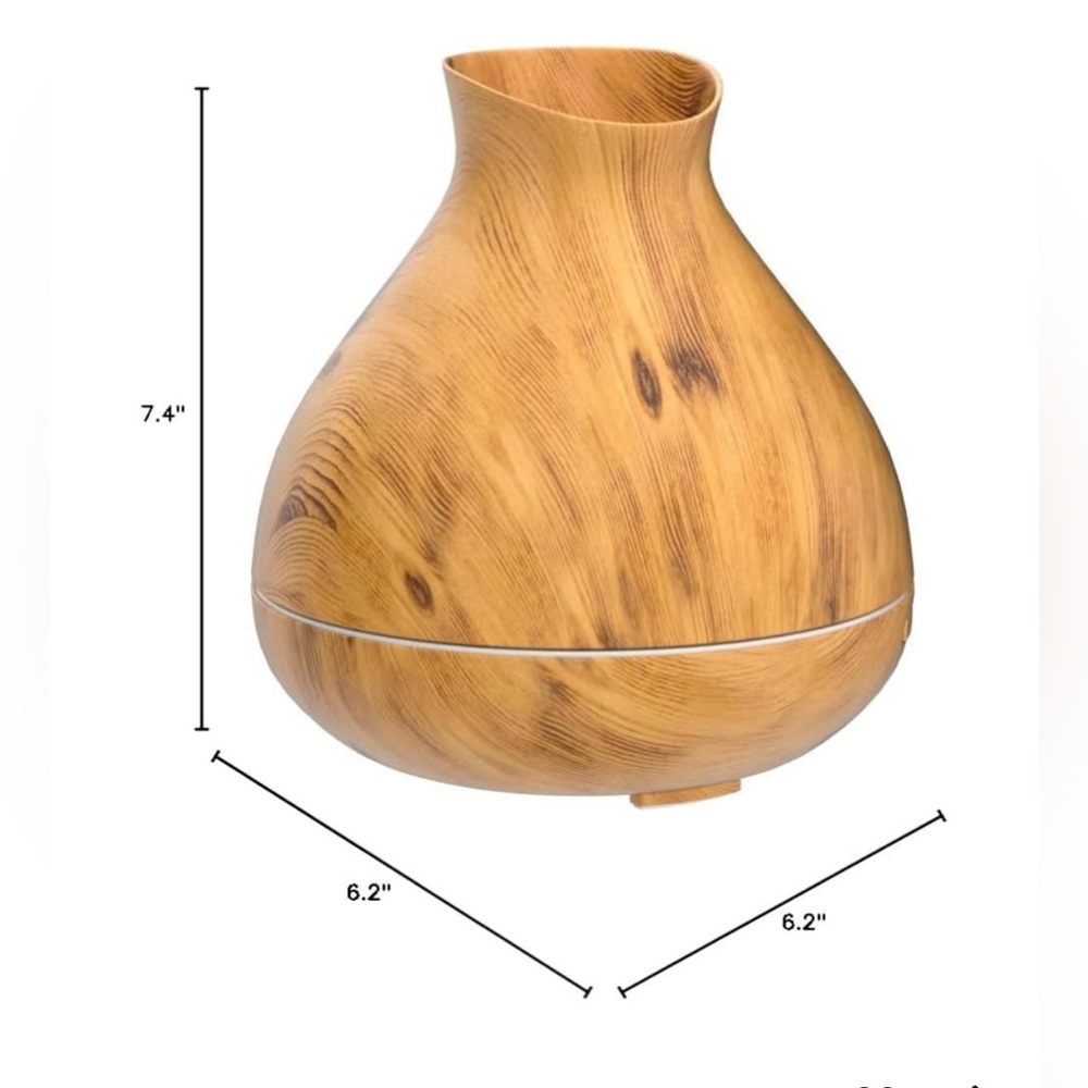 Essential Oil Diffuser Large Capacity with LED lights - Picture 2 of 5